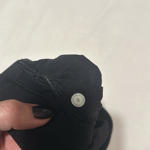 Free to be wild longline high neck size 8 - Picture 3 of 3